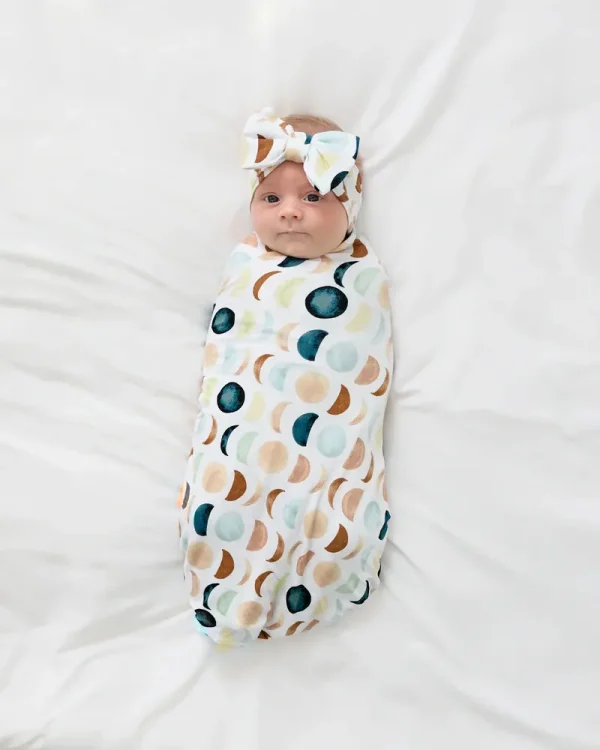 Luna Neutral Swaddle & Luxe Bow Headband Set
