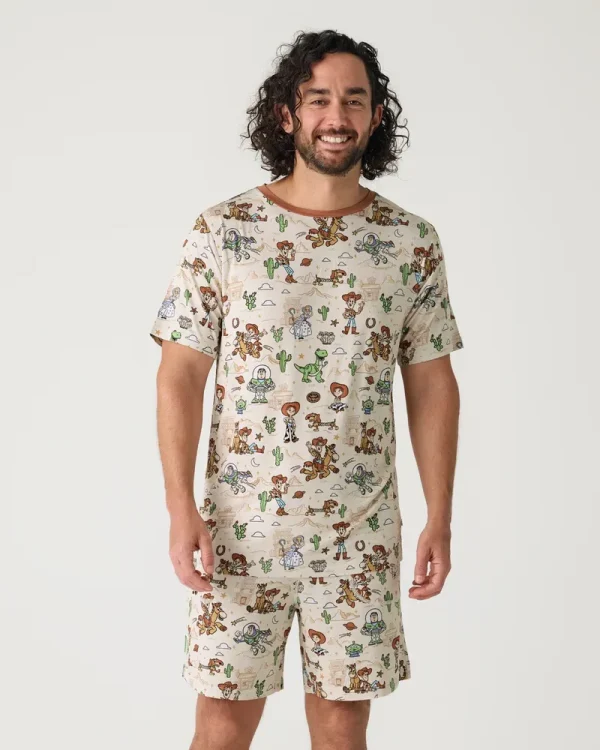 Disney & Pixar Woody's Wild West Men's Short Sleeve Pajama Top